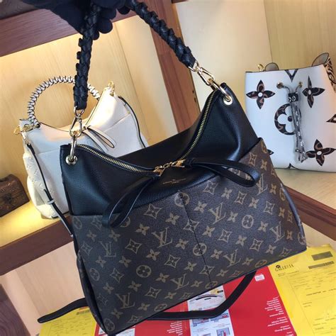 louis vuitton bags cheaper in france|louis vuitton cheap website.